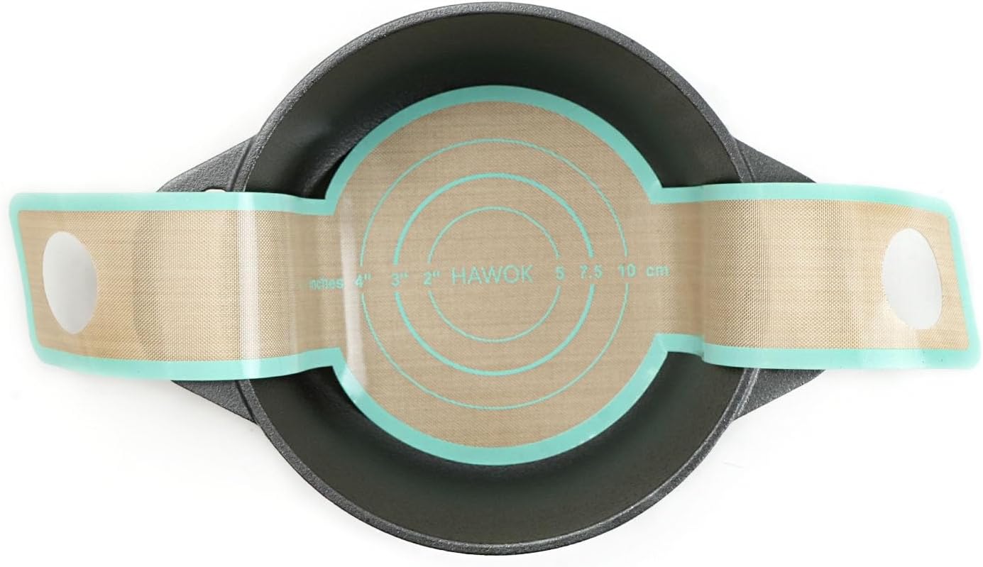 HAWOK Cast Iron Pre-seasoned Mini Dutch oven Dia. 18 cm/7 inch 1.5 Quart with Silicone Bread Sling Black - Image 6