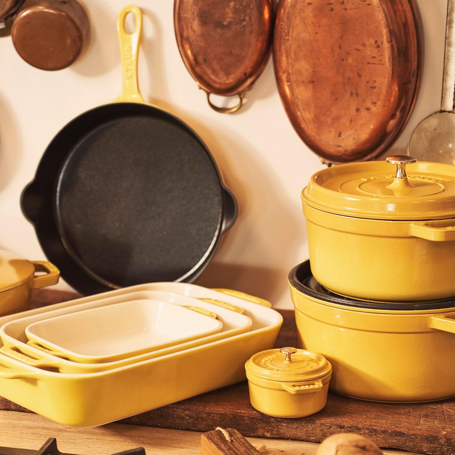 Staub Cast Iron Round Cocotte, Dutch Oven, 7-quart, serves 7-8, Made in France, Citron - Image 7