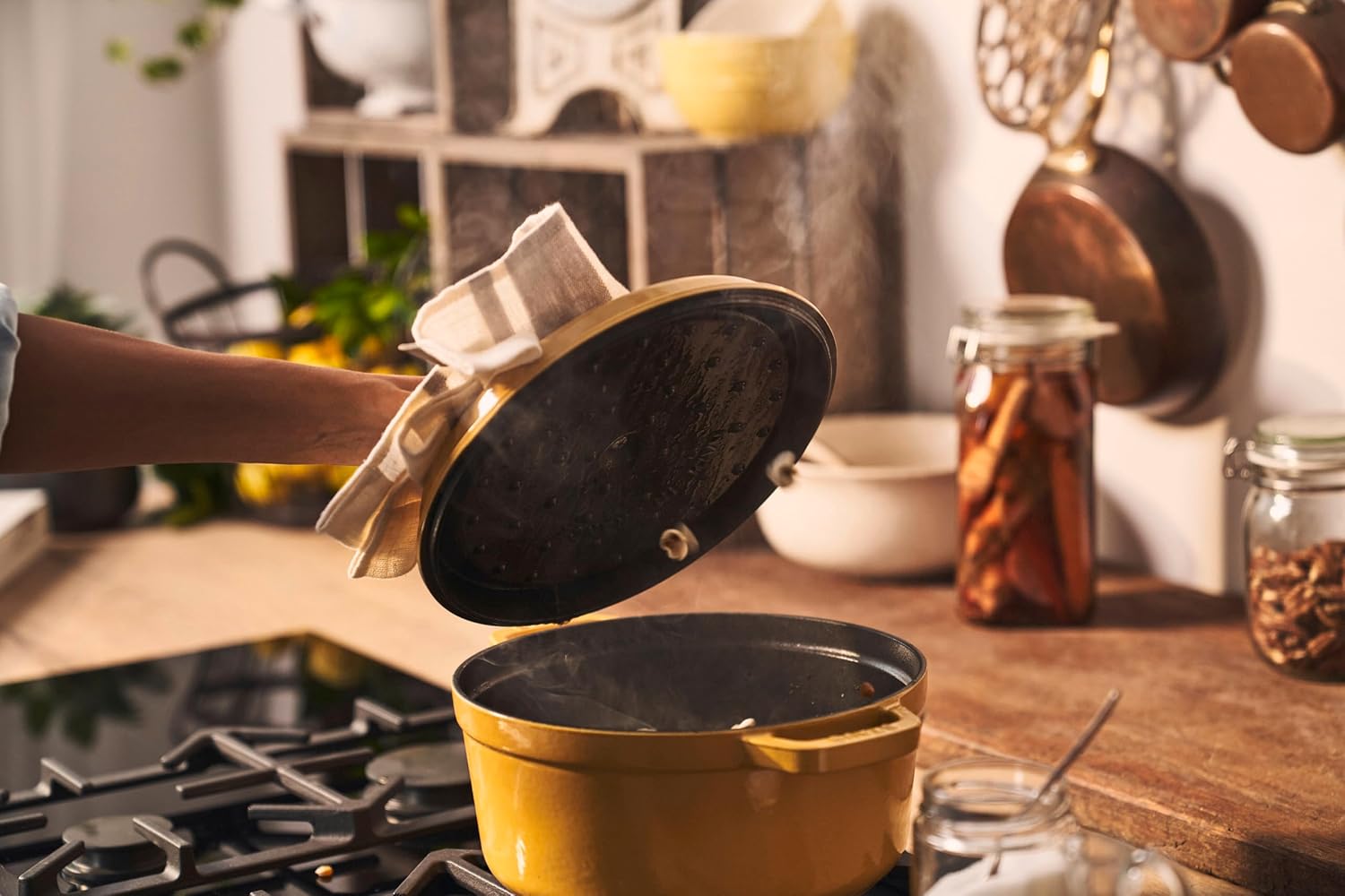 Staub Cast Iron Round Cocotte, Dutch Oven, 7-quart, serves 7-8, Made in France, Citron - Image 9